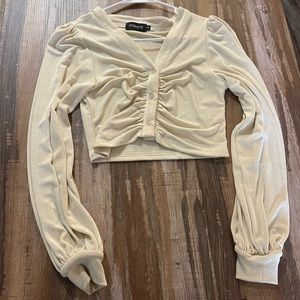 Long sleeve boutique blouse!